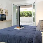 Brezza Di - Regarda Travel דירה לאזיסה
