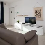 Brezza Di - Regarda Travel * לאזיסה